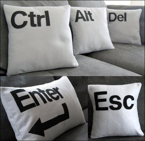 Geek-Pillow