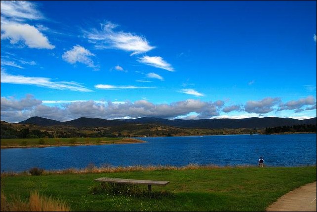 Lake-Jindabyne