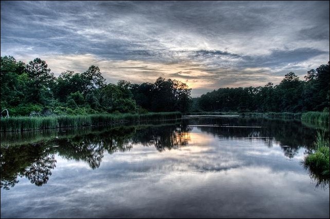 Lake-near-Jamestown