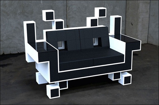 Retro Alien Couch