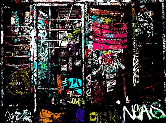 colorful-beauty-in-graffiti-wallpaper