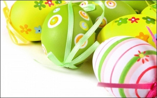 easter-eggs-macro