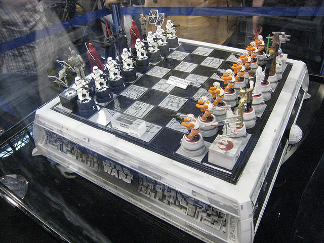 25+ Cool and Creative Chess Set Designs - Creative CanCreative Can