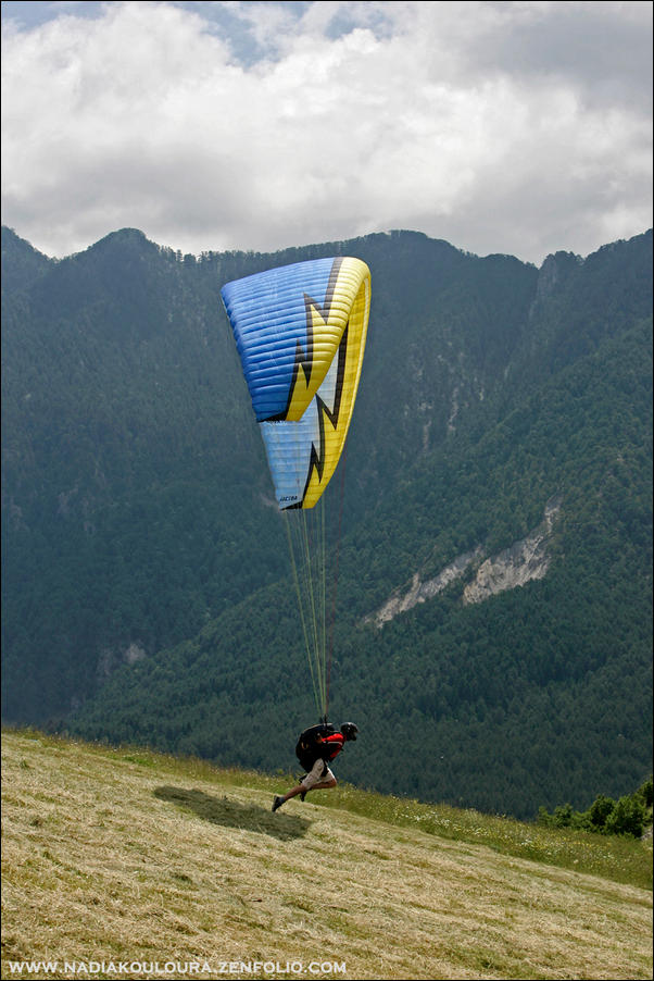 Flying by Nadia Kouloura