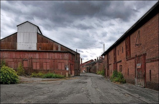 abandoned-factory