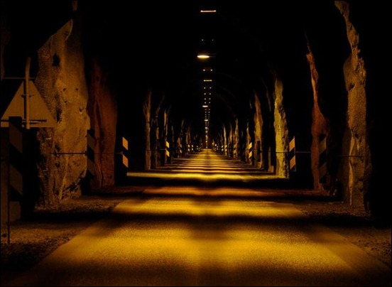 one-lane-tunnel