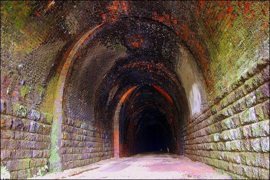 standedge-tunnel