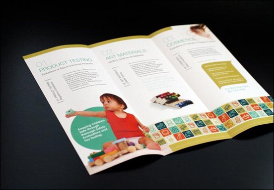 tri-fold-brochure