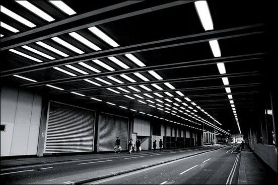 tunnel-lights-