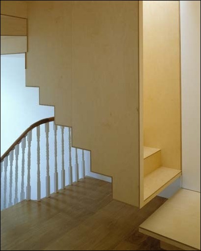 hanging-box-stairs