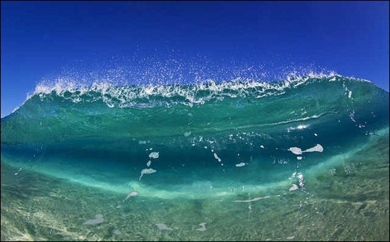 sunova-surfboard-wave-photography