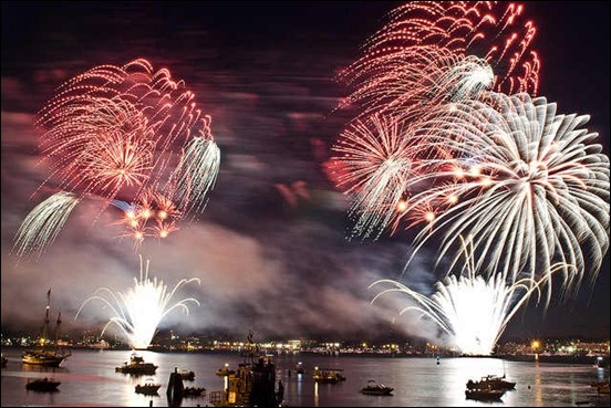 fireworks-over-thames