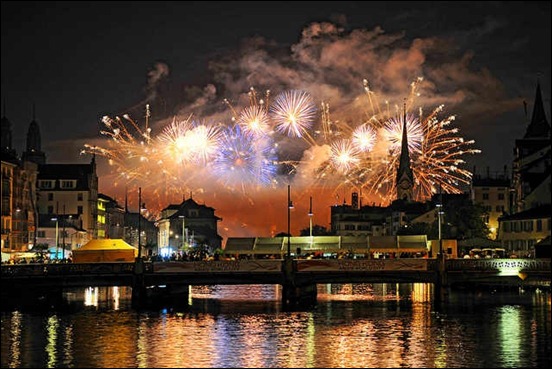 fireworks-over-zurich